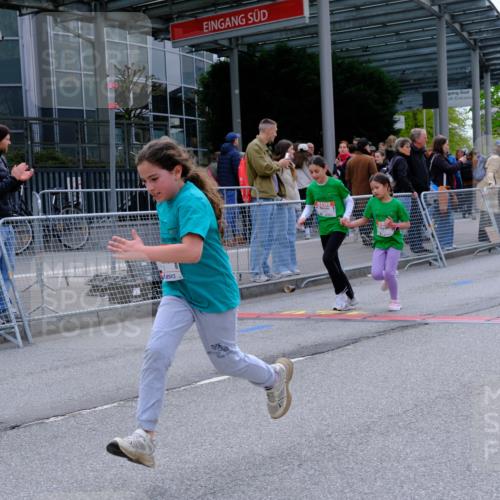 25.04.2026 - Das Zehntel Tim E. http://msf.ph/oto/9579287 25.04.2026 11:09:10 Ziel 5082, 5851, 5853, 5871, 5873, 6790, 6806, 6895 meine-sportfotos.de