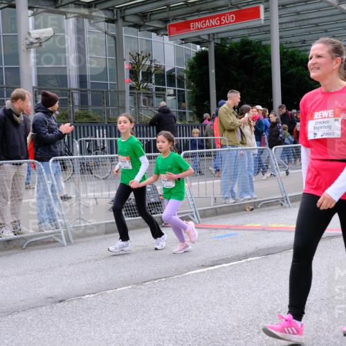 25.04.2026 - Das Zehntel Tim E. http://msf.ph/oto/9579289 25.04.2026 11:09:10 Ziel 5082, 5851, 5853, 5871, 5873, 6790, 6806, 6895 meine-sportfotos.de