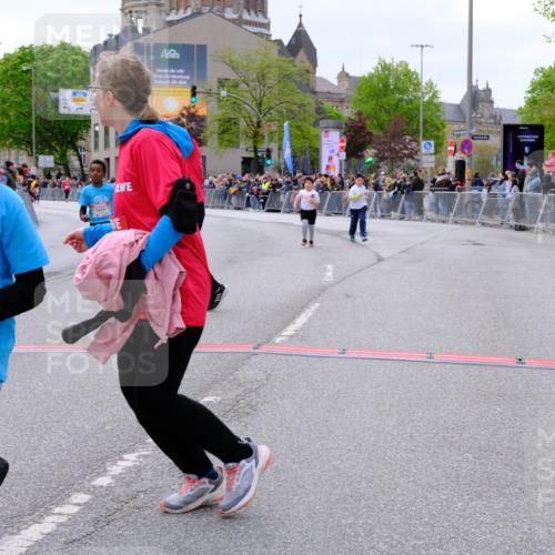 25.04.2026 - Das Zehntel Tim E. http://msf.ph/oto/9579295 25.04.2026 11:09:12 Ziel 5074, 5082, 5851, 5853, 5871, 5873, 6790, 6806, 6895 meine-sportfotos.de