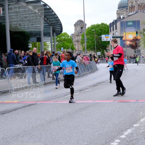 25.04.2026 - Das Zehntel Tim E. http://msf.ph/oto/9579297 25.04.2026 11:09:13 Ziel 5074, 5082, 5851, 5853, 5871, 5873, 6790, 6806, 6895 meine-sportfotos.de
