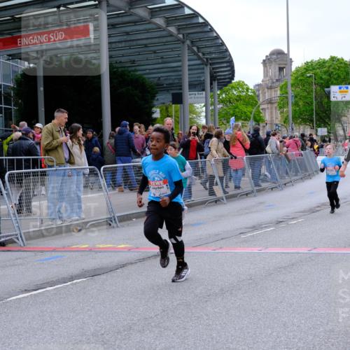 25.04.2026 - Das Zehntel Tim E. http://msf.ph/oto/9579304 25.04.2026 11:09:14 Ziel 5074, 5082, 5851, 5853, 5871, 5873, 6790, 6806, 6895 meine-sportfotos.de