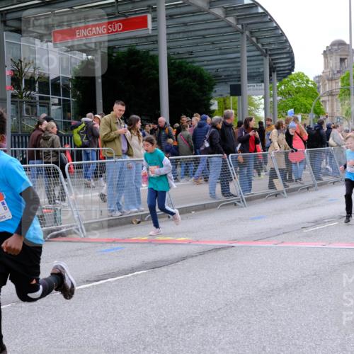 25.04.2026 - Das Zehntel Tim E. http://msf.ph/oto/9579306 25.04.2026 11:09:15 Ziel 5074, 5082, 5851, 5853, 5871, 6790, 6806, 6895 meine-sportfotos.de