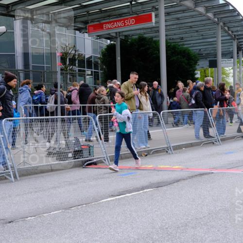 25.04.2026 - Das Zehntel Tim E. http://msf.ph/oto/9579312 25.04.2026 11:09:15 Ziel 5074, 5082, 5851, 5853, 5871, 6790, 6806, 6895 meine-sportfotos.de