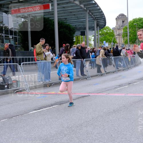 25.04.2026 - Das Zehntel Tim E. http://msf.ph/oto/9579319 25.04.2026 11:09:28 Ziel 6828 meine-sportfotos.de