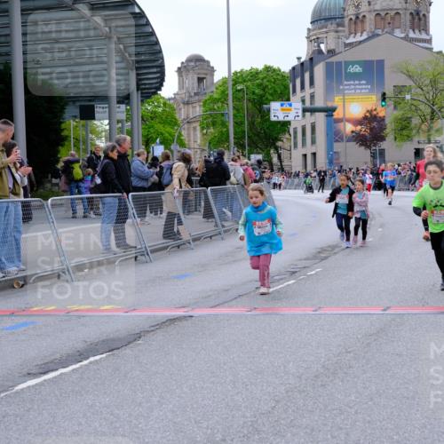 25.04.2026 - Das Zehntel Tim E. http://msf.ph/oto/9579333 25.04.2026 11:09:37 Ziel 5658, 6286, 6862, 7262, 7432, 7476 meine-sportfotos.de