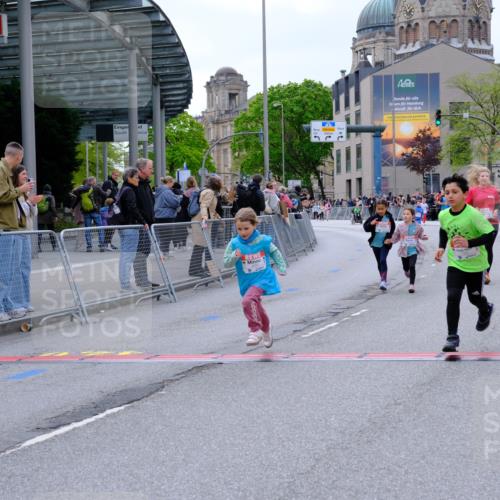 25.04.2026 - Das Zehntel Tim E. http://msf.ph/oto/9579338 25.04.2026 11:09:37 Ziel 5658, 6286, 6862, 7262, 7432, 7476 meine-sportfotos.de