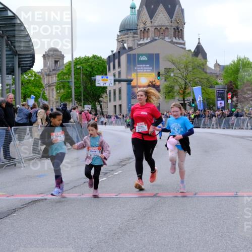 25.04.2026 - Das Zehntel Tim E. http://msf.ph/oto/9579353 25.04.2026 11:09:40 Ziel 5658, 6286, 6290, 6862, 7262, 7432, 7476 meine-sportfotos.de