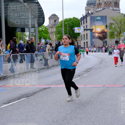 25.04.2026 - Das Zehntel Tim E. http://msf.ph/oto/9579385 25.04.2026 11:09:49 Ziel 5199, 5730, 6286, 6290 meine-sportfotos.de