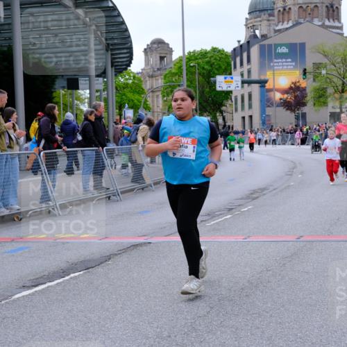 25.04.2026 - Das Zehntel Tim E. http://msf.ph/oto/9579386 25.04.2026 11:09:49 Ziel 5199, 5730, 6286, 6290 meine-sportfotos.de