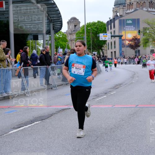 25.04.2026 - Das Zehntel Tim E. http://msf.ph/oto/9579387 25.04.2026 11:09:50 Ziel 5199, 5730, 6290 meine-sportfotos.de