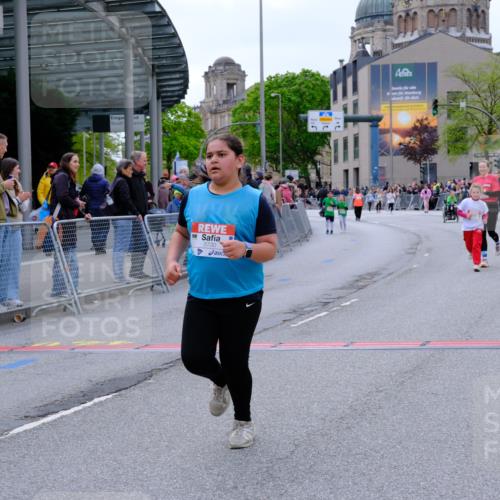 25.04.2026 - Das Zehntel Tim E. http://msf.ph/oto/9579389 25.04.2026 11:09:50 Ziel 5199, 5730, 6290 meine-sportfotos.de