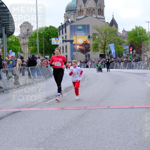 25.04.2026 - Das Zehntel Tim E. http://msf.ph/oto/9579394 25.04.2026 11:09:52 Ziel 5199, 5730 meine-sportfotos.de