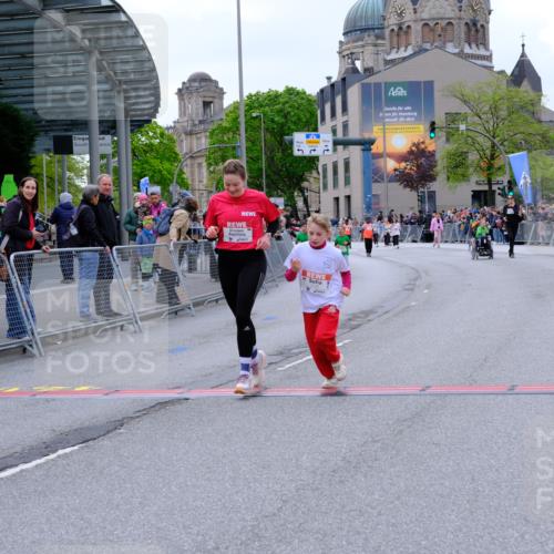 25.04.2026 - Das Zehntel Tim E. http://msf.ph/oto/9579401 25.04.2026 11:09:52 Ziel 5199, 5730 meine-sportfotos.de
