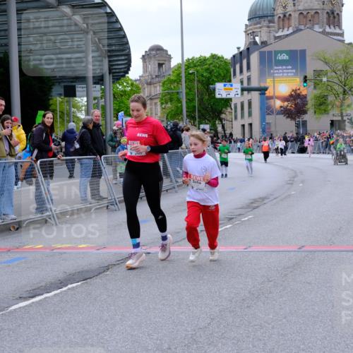 25.04.2026 - Das Zehntel Tim E. http://msf.ph/oto/9579404 25.04.2026 11:09:53 Ziel 5199, 5730 meine-sportfotos.de