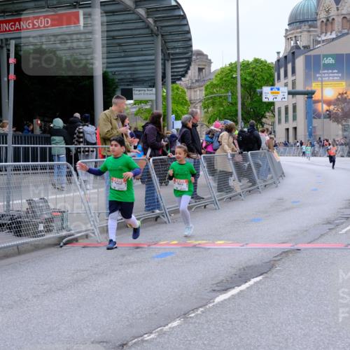 25.04.2026 - Das Zehntel Tim E. http://msf.ph/oto/9579411 25.04.2026 11:10:00 Ziel 5849, 5863, 7379 meine-sportfotos.de