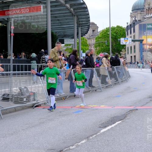 25.04.2026 - Das Zehntel Tim E. http://msf.ph/oto/9579413 25.04.2026 11:10:00 Ziel 5849, 5863, 7379 meine-sportfotos.de