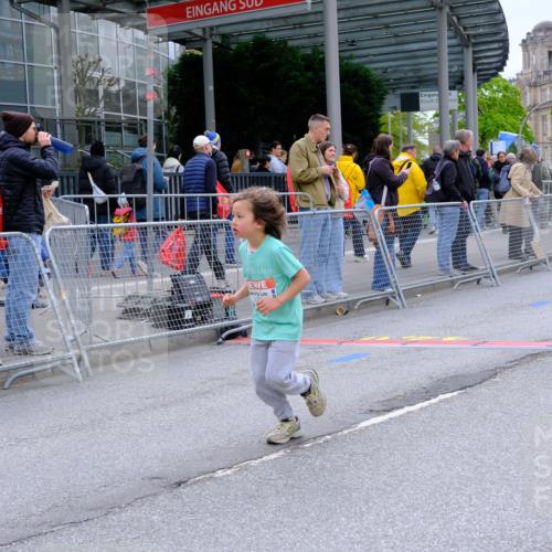 25.04.2026 - Das Zehntel Tim E. http://msf.ph/oto/9579467 25.04.2026 11:10:25 Ziel 5086, 5175, 5982, 5986, 7792 meine-sportfotos.de