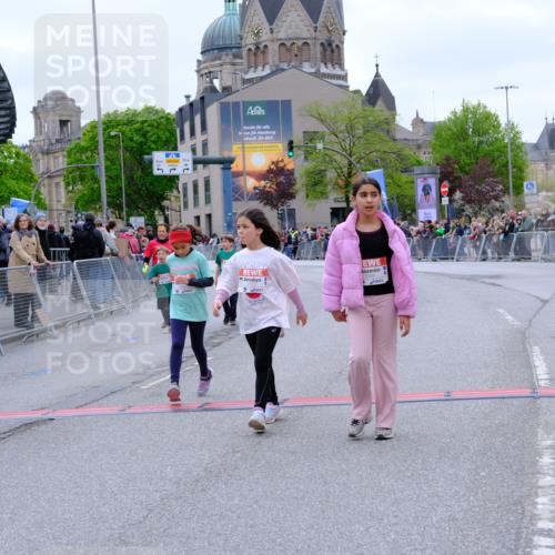25.04.2026 - Das Zehntel Tim E. http://msf.ph/oto/9579475 25.04.2026 11:10:27 Ziel 5086, 5175, 5982, 5986, 7783, 7792 meine-sportfotos.de
