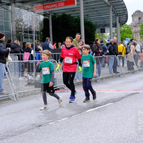 25.04.2026 - Das Zehntel Tim E. http://msf.ph/oto/9579485 25.04.2026 11:10:34 Ziel 7783, 7792 meine-sportfotos.de