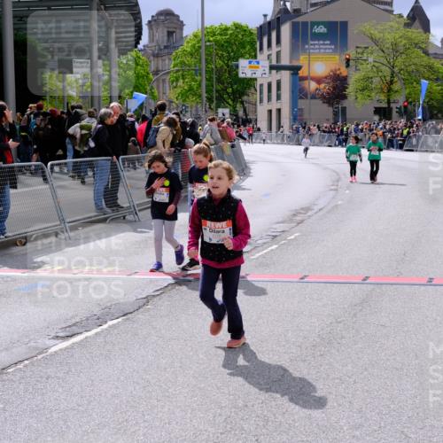 25.04.2026 - Das Zehntel Tim E. http://msf.ph/oto/9579498 25.04.2026 11:11:04 Ziel 5128, 6579, 6596 meine-sportfotos.de