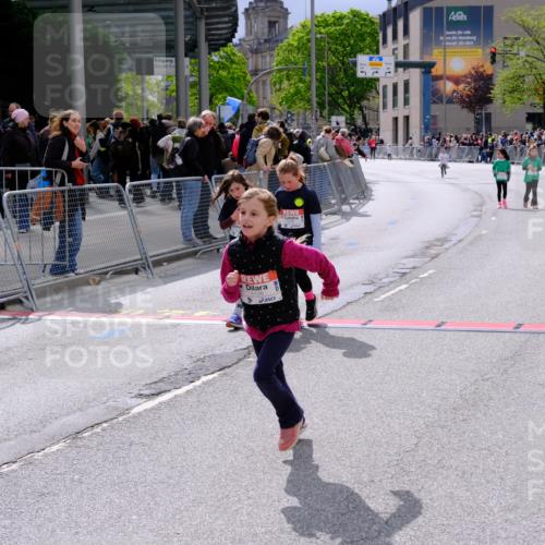 25.04.2026 - Das Zehntel Tim E. http://msf.ph/oto/9579501 25.04.2026 11:11:04 Ziel 5128, 6579, 6596 meine-sportfotos.de