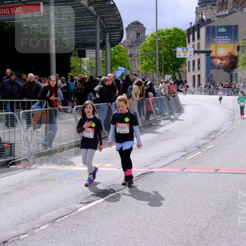 25.04.2026 - Das Zehntel Tim E. http://msf.ph/oto/9579503 25.04.2026 11:11:05 Ziel 5128, 6579, 6596 meine-sportfotos.de