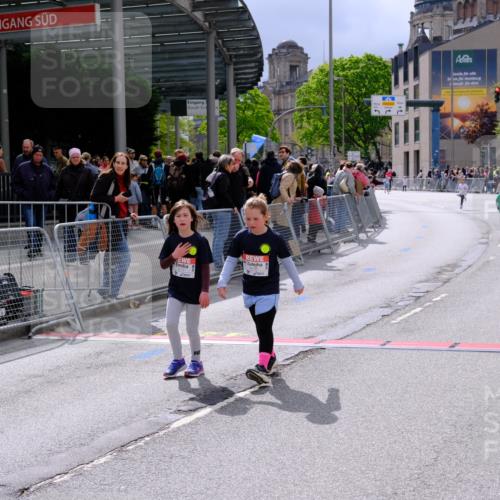 25.04.2026 - Das Zehntel Tim E. http://msf.ph/oto/9579504 25.04.2026 11:11:05 Ziel 5128, 6579, 6596 meine-sportfotos.de