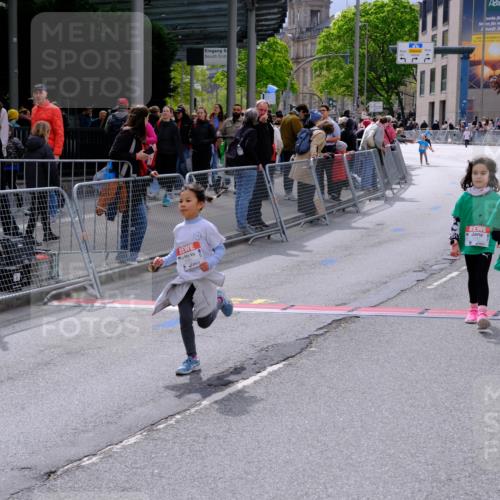 25.04.2026 - Das Zehntel Tim E. http://msf.ph/oto/9579511 25.04.2026 11:11:15 Ziel 5085, 6447, 6451 meine-sportfotos.de