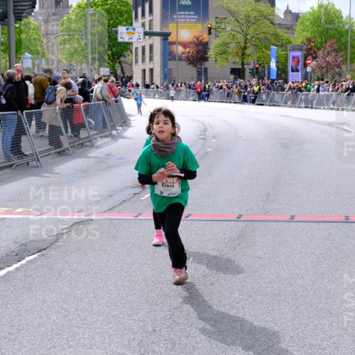 25.04.2026 - Das Zehntel Tim E. http://msf.ph/oto/9579512 25.04.2026 11:11:16 Ziel 5085, 6447, 6451 meine-sportfotos.de