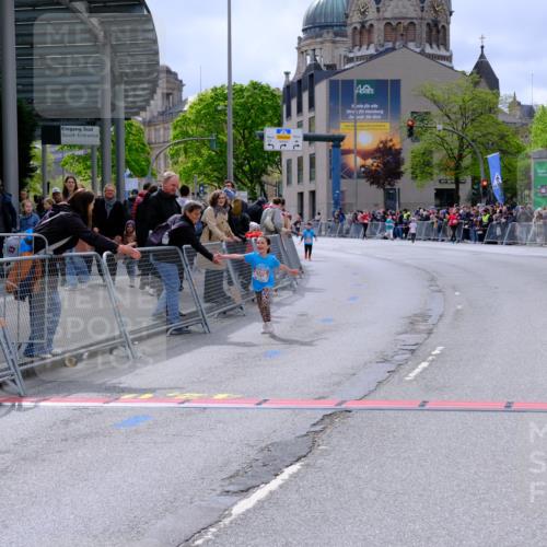 25.04.2026 - Das Zehntel Tim E. http://msf.ph/oto/9579521 25.04.2026 11:11:23 Ziel 6788 meine-sportfotos.de