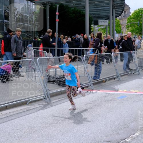 25.04.2026 - Das Zehntel Tim E. http://msf.ph/oto/9579537 25.04.2026 11:11:25 Ziel 6788 meine-sportfotos.de