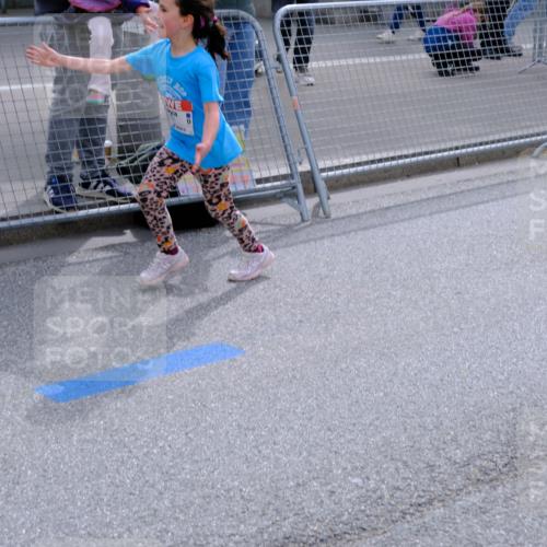 25.04.2026 - Das Zehntel Tim E. http://msf.ph/oto/9579545 25.04.2026 11:11:25 Ziel 6788 meine-sportfotos.de