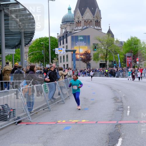 25.04.2026 - Das Zehntel Tim E. http://msf.ph/oto/9579568 25.04.2026 11:11:42 Ziel 5883 meine-sportfotos.de
