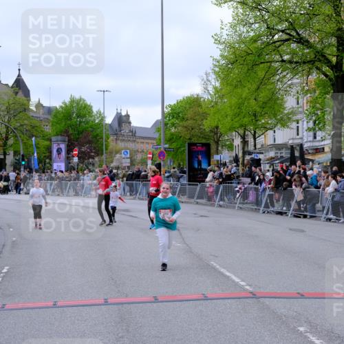 25.04.2026 - Das Zehntel Tim E. http://msf.ph/oto/9579585 25.04.2026 11:11:50 Ziel 5876, 7036 meine-sportfotos.de