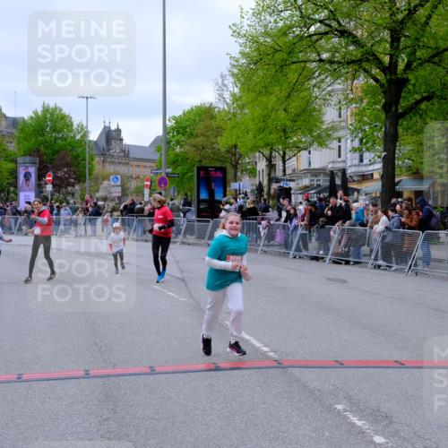 25.04.2026 - Das Zehntel Tim E. http://msf.ph/oto/9579589 25.04.2026 11:11:51 Ziel 5079, 5876, 7036 meine-sportfotos.de