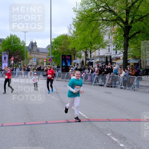 25.04.2026 - Das Zehntel Tim E. http://msf.ph/oto/9579590 25.04.2026 11:11:51 Ziel 5079, 5876, 7036 meine-sportfotos.de