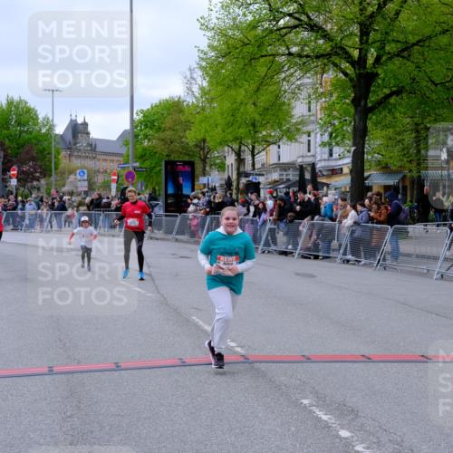 25.04.2026 - Das Zehntel Tim E. http://msf.ph/oto/9579593 25.04.2026 11:11:51 Ziel 5079, 5876, 7036 meine-sportfotos.de
