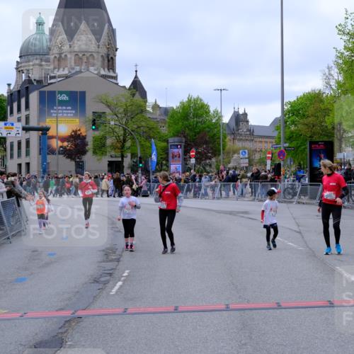 25.04.2026 - Das Zehntel Tim E. http://msf.ph/oto/9579599 25.04.2026 11:11:54 Ziel 5016, 5079, 5122, 5876, 7036, 7350 meine-sportfotos.de