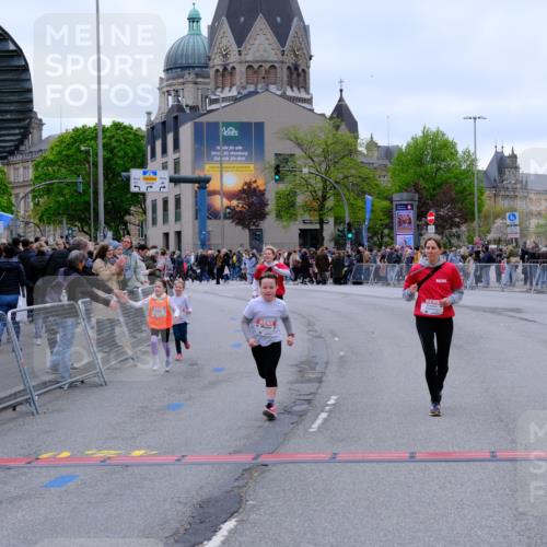 25.04.2026 - Das Zehntel Tim E. http://msf.ph/oto/9579608 25.04.2026 11:11:56 Ziel 5016, 5079, 5122, 5876, 7350 meine-sportfotos.de