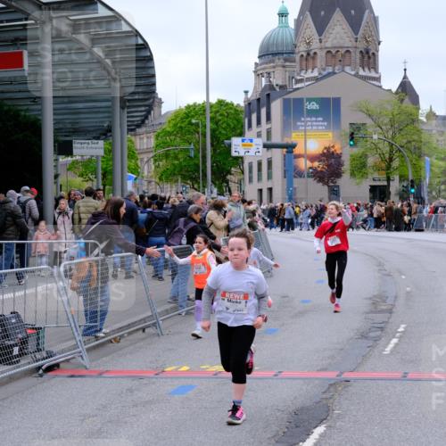 25.04.2026 - Das Zehntel Tim E. http://msf.ph/oto/9579618 25.04.2026 11:11:57 Ziel 5016, 5079, 5122, 5876, 7350 meine-sportfotos.de
