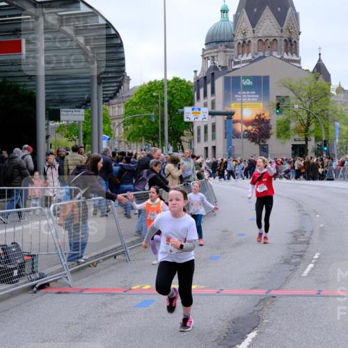 25.04.2026 - Das Zehntel Tim E. http://msf.ph/oto/9579619 25.04.2026 11:11:57 Ziel 5016, 5079, 5122, 5876, 7350 meine-sportfotos.de
