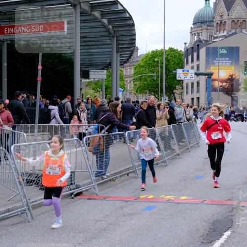 25.04.2026 - Das Zehntel Tim E. http://msf.ph/oto/9579627 25.04.2026 11:11:58 Ziel 5016, 5079, 5122, 7350 meine-sportfotos.de