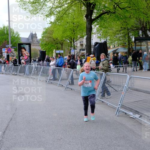 25.04.2026 - Das Zehntel Tim E. http://msf.ph/oto/9579649 25.04.2026 11:13:53 Ziel 6606, 7626 meine-sportfotos.de
