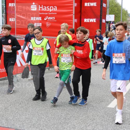 25.04.2026 - Das Zehntel Strokosch-Dieckow http://msf.ph/oto/9579658 25.04.2026 08:52:06 Ziel 1017, 1018, 1250, 1279, 1282, 1286, 1840, 2161, 2320, 2671, 3190, 3241, 3336, 3352, 3421, 3675, 3807, 4015, 4040, 4053, 1017, 1018, 1250, 1279, 1282, 1286, 1840, 2161, 2320, 2671, 3190, 3241, 3336, 3352, 3421, 3675, 3807, 4015, 4040, 4053 meine-sportfotos.de