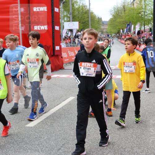 25.04.2026 - Das Zehntel Strokosch-Dieckow http://msf.ph/oto/9579665 25.04.2026 08:52:22 Ziel 1022, 1034, 1111, 1198, 1224, 1281, 1509, 1634, 1857, 2261, 2262, 2299, 2313, 2599, 2603, 2892, 3040, 3087, 3220, 3251, 3585, 3587, 1022, 1034, 1111, 1198, 1224, 1281, 1509, 1634, 1857, 2261, 2262, 2299, 2313, 2599, 2603, 2892, 3040, 3087, 3220, 3251, 3585, 3587 meine-sportfotos.de