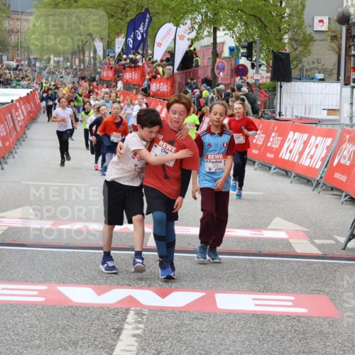 25.04.2026 - Das Zehntel Strokosch-Dieckow http://msf.ph/oto/9579680 25.04.2026 08:52:40 Ziel 1030, 1149, 1326, 1631, 1730, 2021, 2601, 2623, 2810, 2886, 2890, 3078, 3110, 3134, 3613, 3654, 3830, 1030, 1149, 1326, 1631, 1730, 2021, 2601, 2623, 2810, 2886, 2890, 3078, 3110, 3134, 3613, 3654, 3830 meine-sportfotos.de