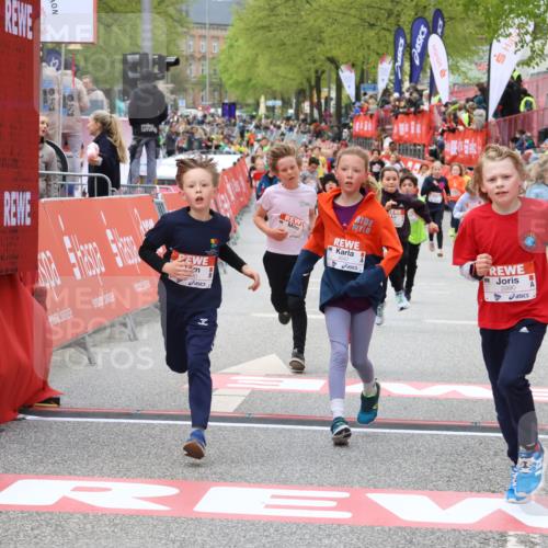 25.04.2026 - Das Zehntel Strokosch-Dieckow http://msf.ph/oto/9579681 25.04.2026 08:52:44 Ziel 1030, 1149, 1710, 1769, 2300, 2451, 2623, 2673, 2680, 2870, 2873, 2886, 2990, 3249, 3512, 3533, 3613, 3654, 3707, 3830, 3969, 4047, 1030, 1149, 1710, 1769, 2300, 2451, 2623, 2673, 2680, 2870, 2873, 2886, 2990, 3249, 3512, 3533, 3613, 3654, 3707, 3830, 3969, 4047 meine-sportfotos.de