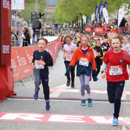 25.04.2026 - Das Zehntel Strokosch-Dieckow http://msf.ph/oto/9579684 25.04.2026 08:52:44 Ziel 1030, 1149, 1710, 1769, 2300, 2451, 2623, 2673, 2680, 2870, 2873, 2886, 2990, 3249, 3512, 3533, 3613, 3654, 3707, 3830, 3969, 4047, 1030, 1149, 1710, 1769, 2300, 2451, 2623, 2673, 2680, 2870, 2873, 2886, 2990, 3249, 3512, 3533, 3613, 3654, 3707, 3830, 3969, 4047 meine-sportfotos.de