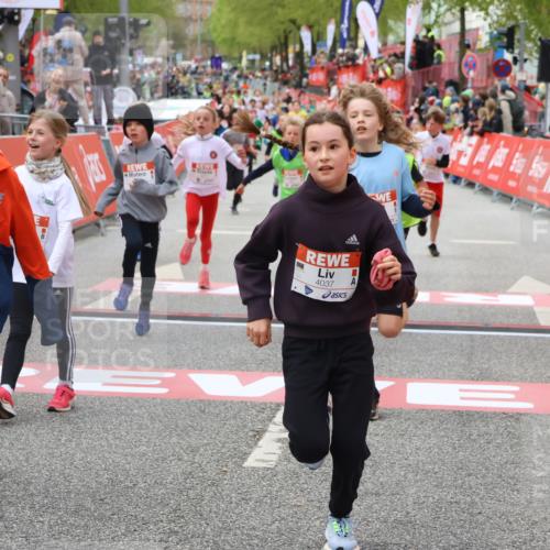 25.04.2026 - Das Zehntel Strokosch-Dieckow http://msf.ph/oto/9579688 25.04.2026 08:52:48 Ziel 1367, 1710, 1769, 2300, 2307, 2451, 2673, 2680, 2746, 2797, 2870, 2871, 2873, 2877, 2884, 2901, 2990, 3167, 3249, 3423, 3512, 3533, 3691, 3707, 3811, 3969, 4037, 4047, 1367, 1710, 1769, 2300, 2307, 2451, 2673, 2680, 2746, 2797, 2870, 2871, 2873, 2877, 2884, 2901, 2990, 3167, 3249, 3423, 3512, 3533, 3691, 3707, 3811, 3969, 4037, 4047 meine-sportfotos.de