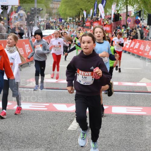 25.04.2026 - Das Zehntel Strokosch-Dieckow http://msf.ph/oto/9579689 25.04.2026 08:52:48 Ziel 1367, 1710, 1769, 2300, 2307, 2451, 2673, 2680, 2746, 2797, 2870, 2871, 2873, 2877, 2884, 2901, 2990, 3167, 3249, 3423, 3512, 3533, 3691, 3707, 3811, 3969, 4037, 4047, 1367, 1710, 1769, 2300, 2307, 2451, 2673, 2680, 2746, 2797, 2870, 2871, 2873, 2877, 2884, 2901, 2990, 3167, 3249, 3423, 3512, 3533, 3691, 3707, 3811, 3969, 4037, 4047 meine-sportfotos.de
